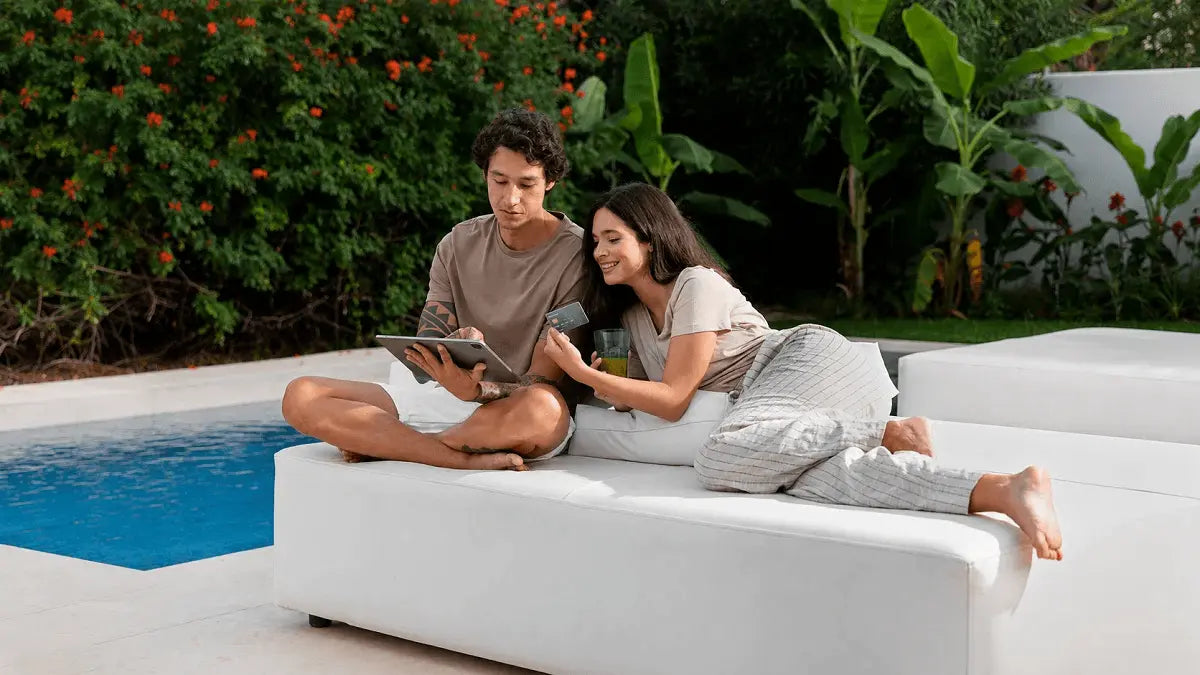 15 Romantic Staycation Ideas for Couples to Reconnect