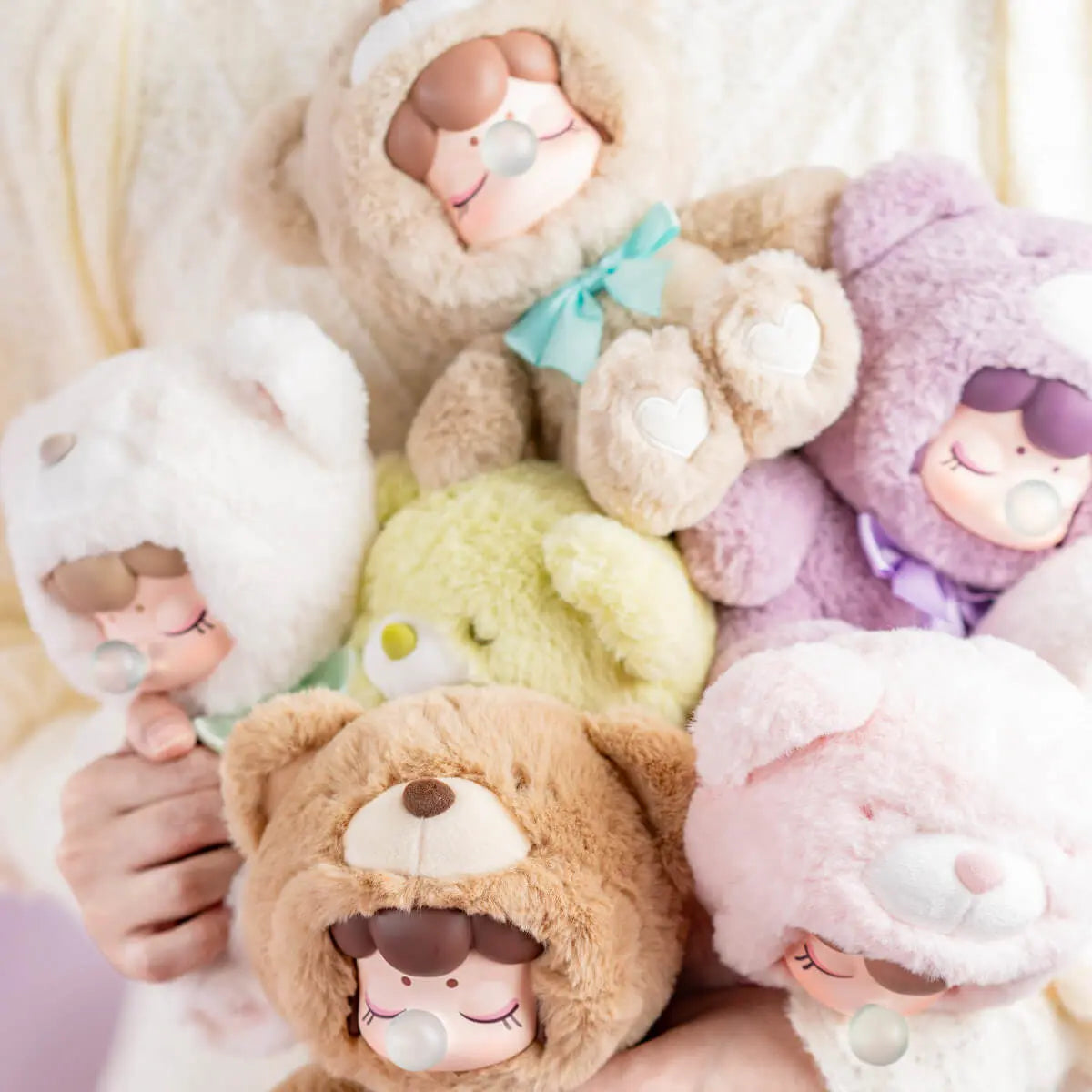 Nanci čokoláda Cutie Bears plush kolekce close- up
