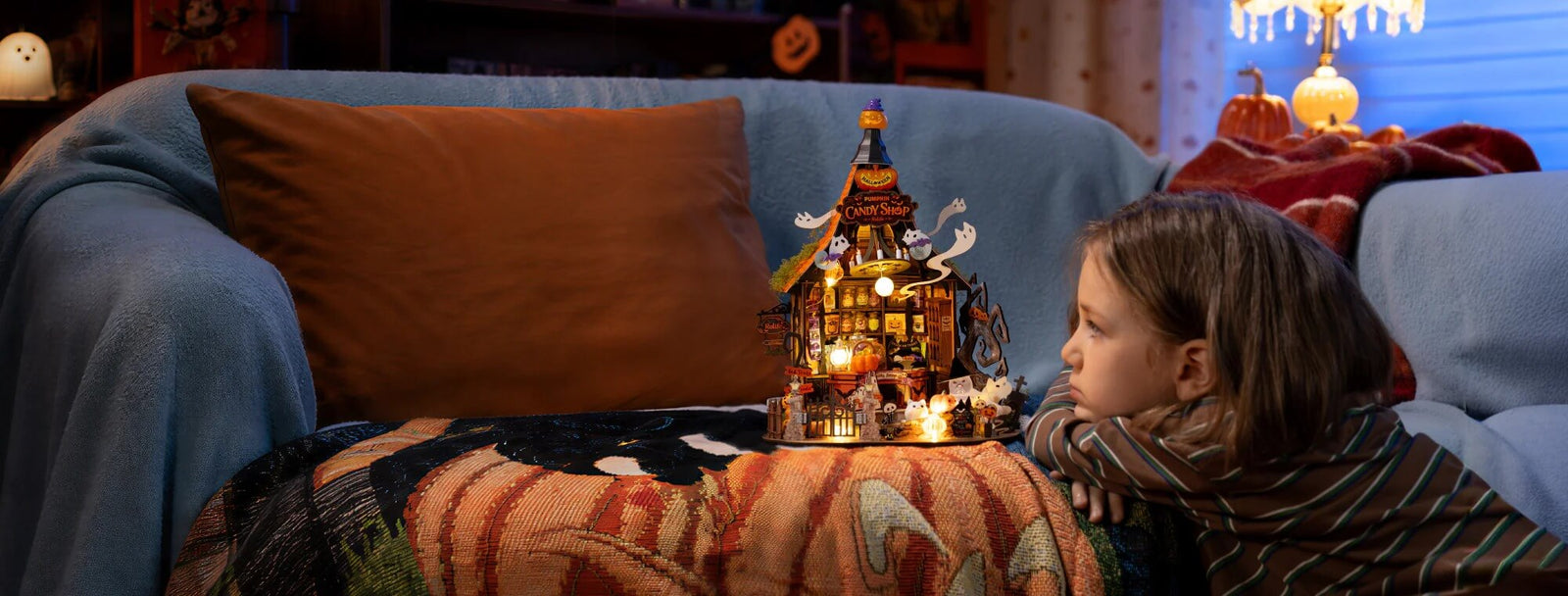 Haunted Candy House DG186 PC Banner - Toys Quiz