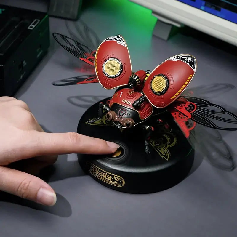 Metal-Etched Moving Wings