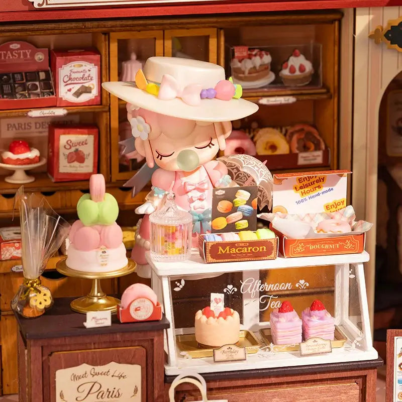 Encourages Pretend Play