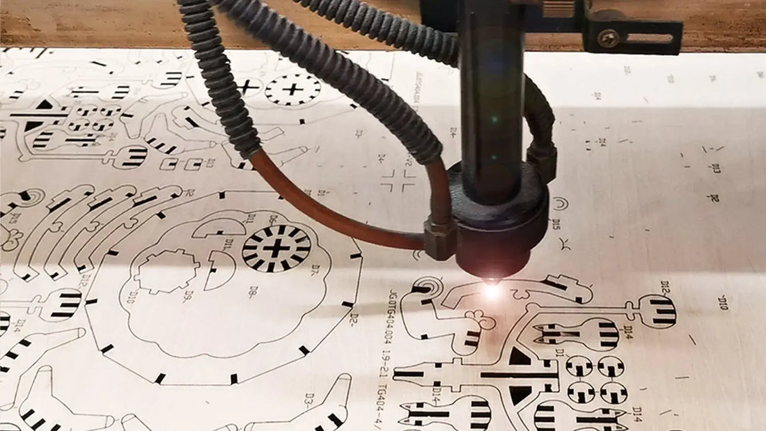 How Wooden Puzzles Are Made (Cutting Techniques)