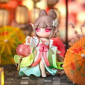 Suri Lingfeng Town figure in a pink outfit holding a green lantern