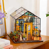 Cathy 's Flower House DIY Miniature House - Toys Quiz