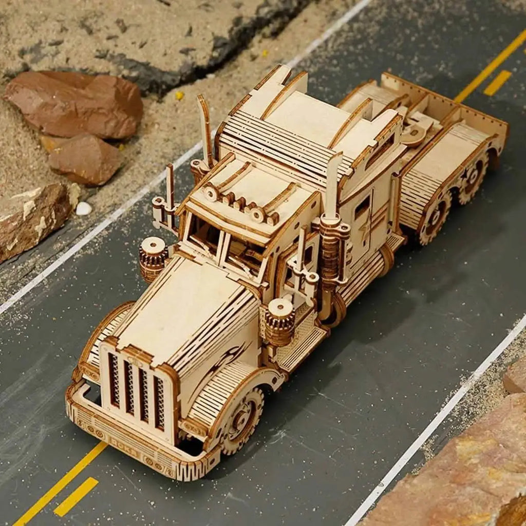 Heavy Truck Scale Model 3D Wooden Puzzle - Toys Quiz