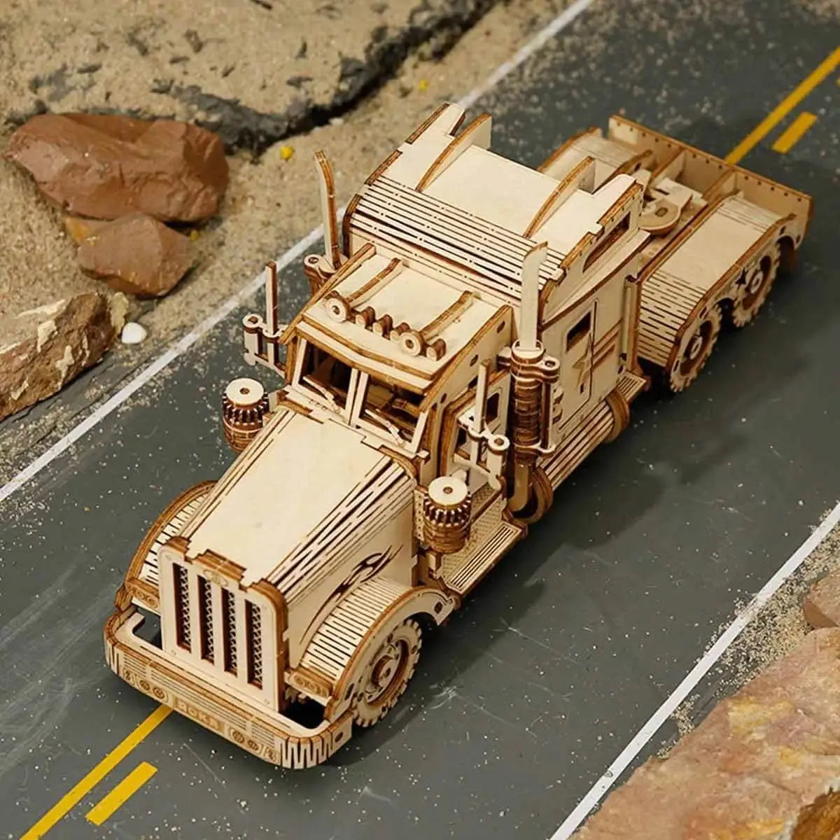 Heavy Truck Scale Model 3D Wooden Puzzle - Toys Quiz