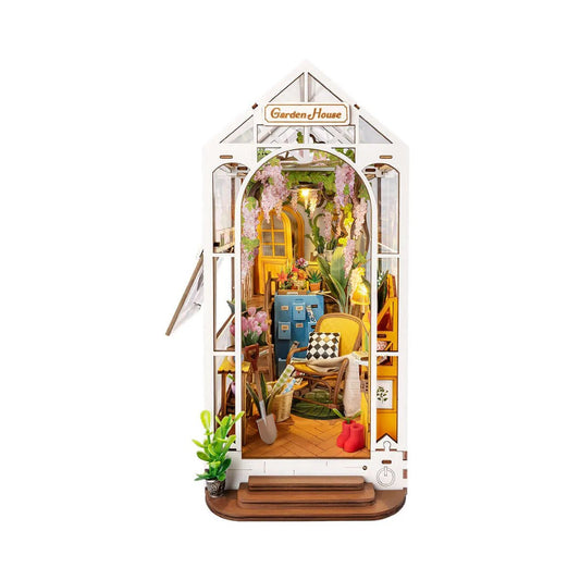 Holiday Garden House DIY Book Nook Kit - Toys Quiz