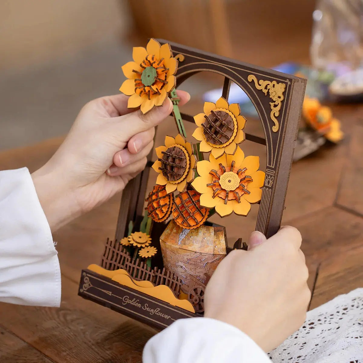 Rowood Golden Sunflower Wall Art 3D Wooden Puzzle Toys Quiz