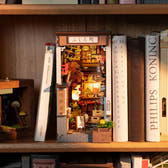 Rolife Sakura Wine Alley DIY Book Nook Shelf Insert Toys Quiz