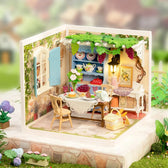 Rolife Midsummer Dream Yard DIY Miniature House Toys Quiz