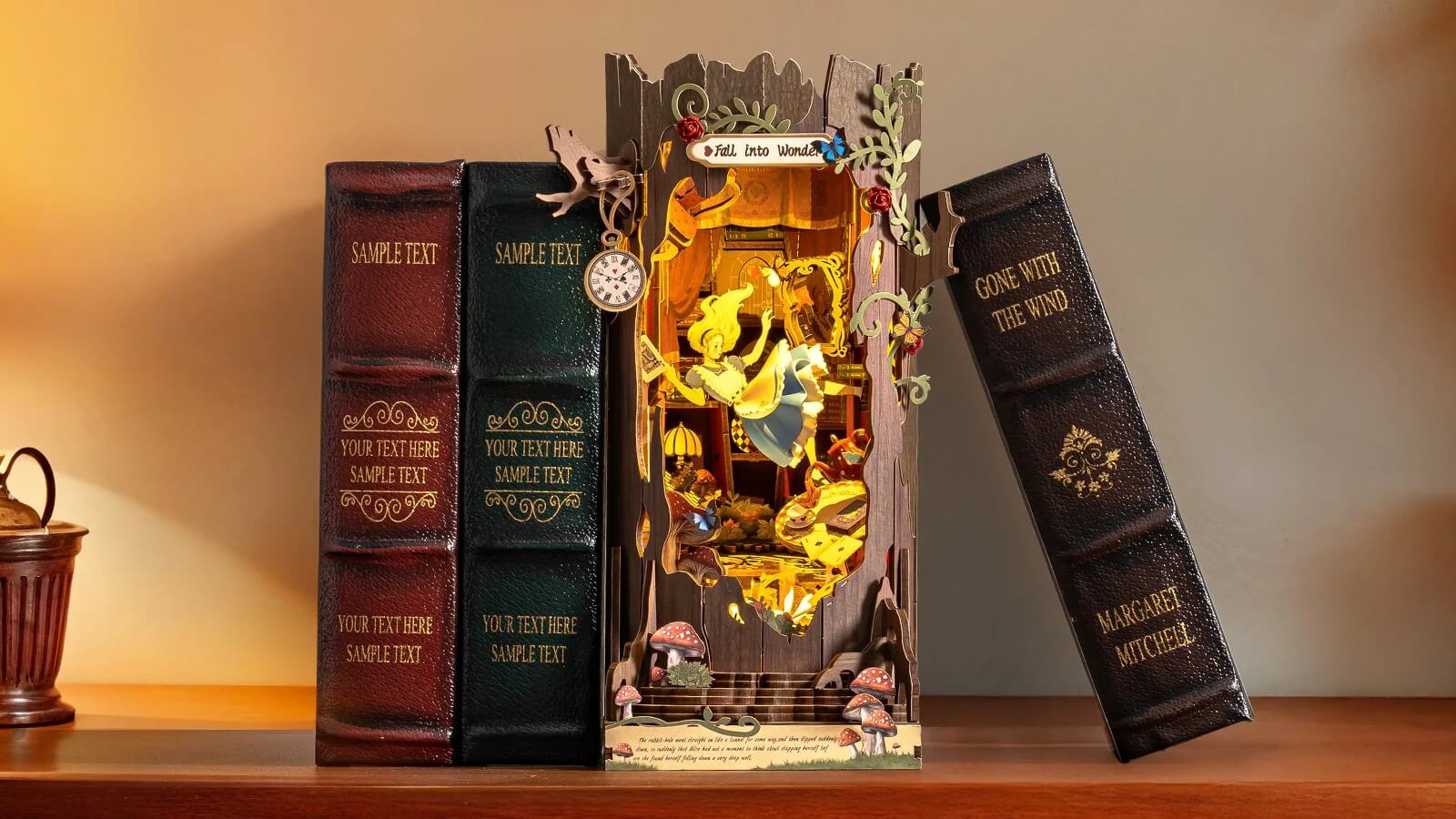 knižní zákoutí (Book Nook) & Wonderland DIY knižní zákoutí (Book Nook) sestavy - Toys Quiz