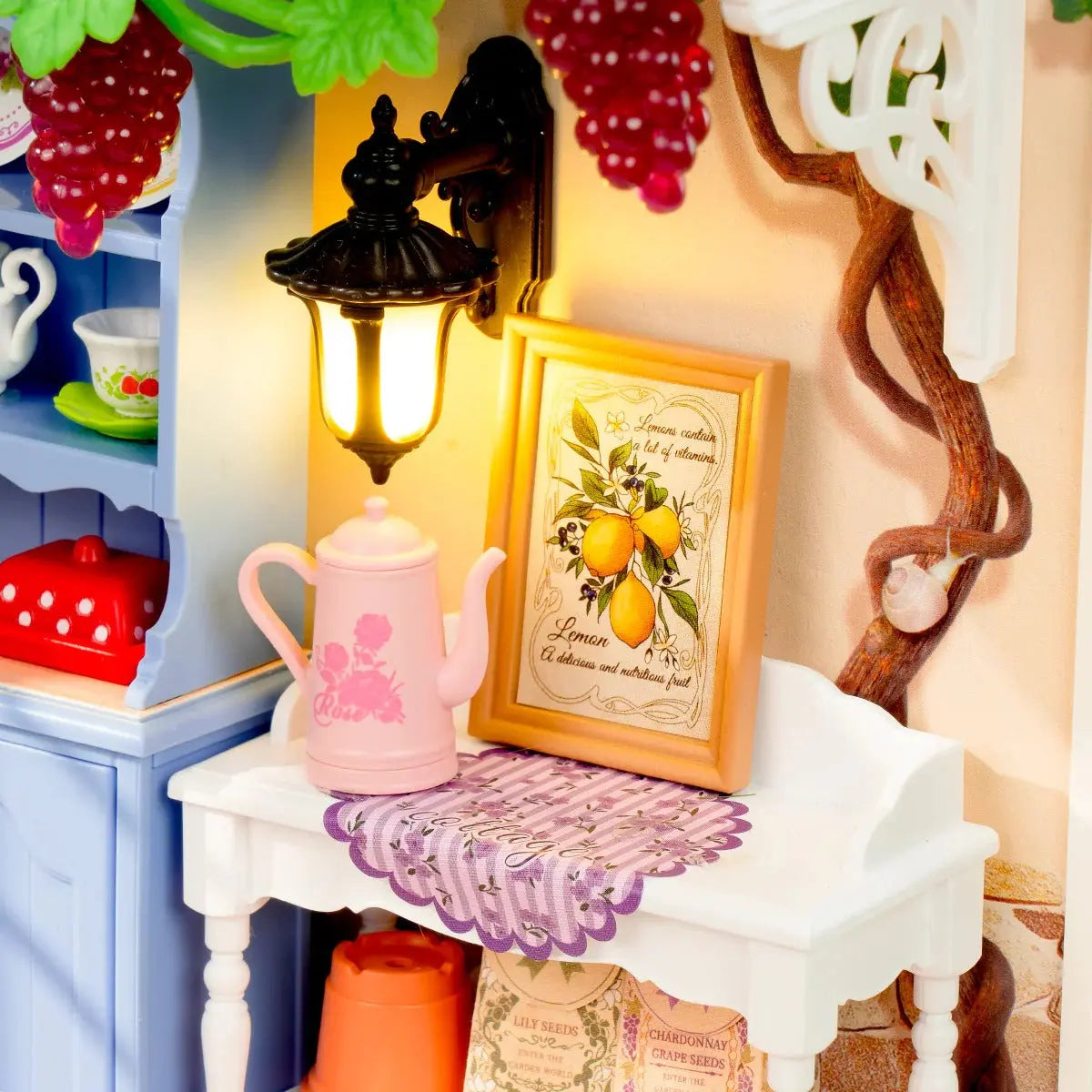 Rolife Midsummer Dream Yard DIY Miniature House Toys Quiz