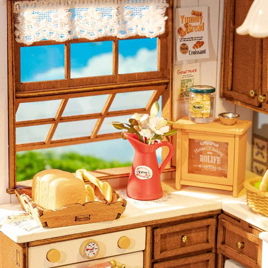 Rolife Baking Kitchen DIY Miniature House Toys Quiz