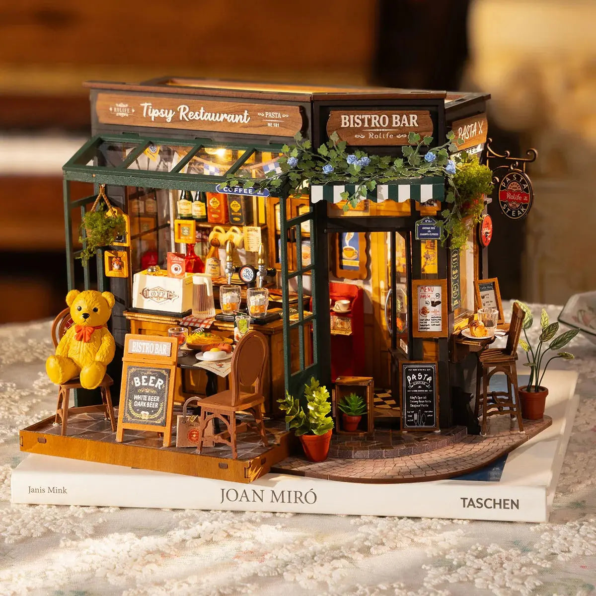 Rolife Tipsy Restaurant DIY Miniature House Toys Quiz