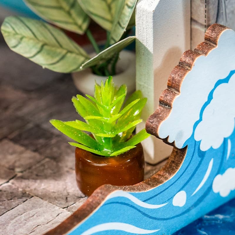 Rolife Sea Holiday Restaurant DIY Miniature House