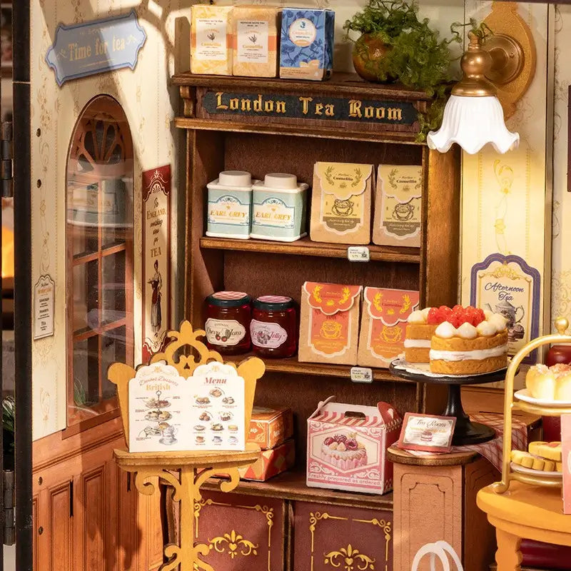 London Leisure on Display