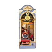DIY knižní zákoutí (Book Nook) - Time Travel model s složitými detaily - Toys Quiz