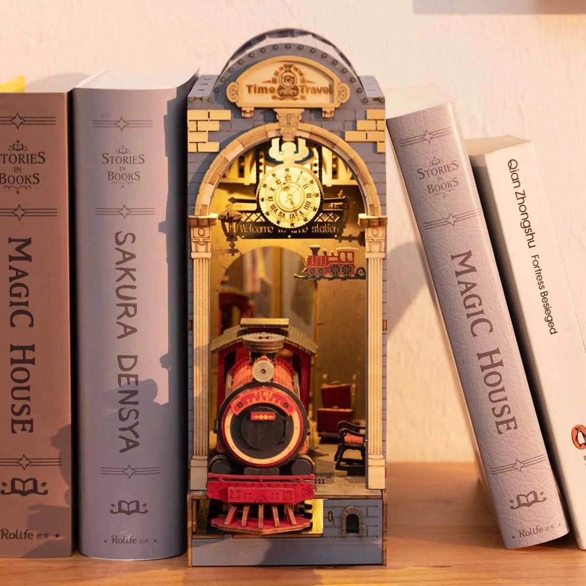 DIY Book Nook featuring a glowing fantasy world - Toys Quiz