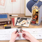 Time Travel DIY knižní zákoutí (Book Nook) Insert - Toys Quiz